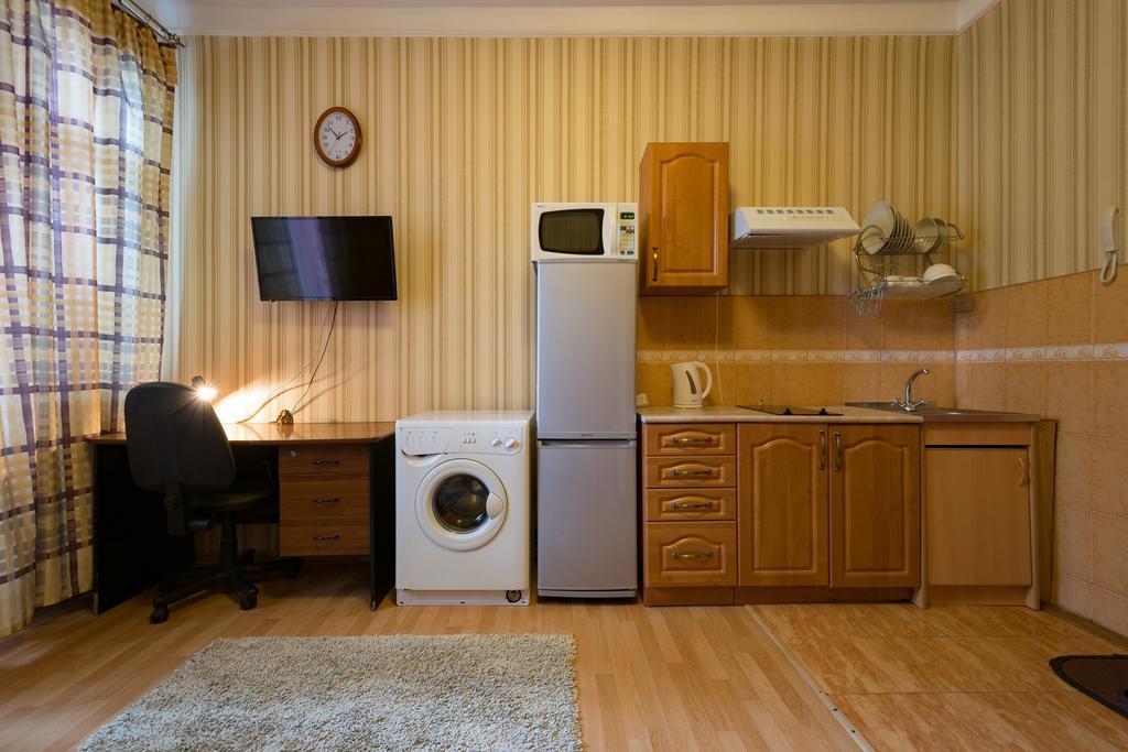 Nadezhda Apartments On Kabanbay Batyr 122 Алма Ата Екстериор снимка