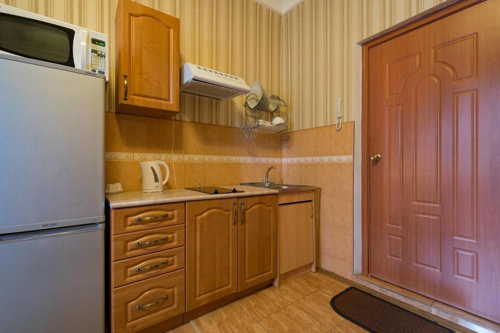 Nadezhda Apartments On Kabanbay Batyr 122 Алма Ата Екстериор снимка