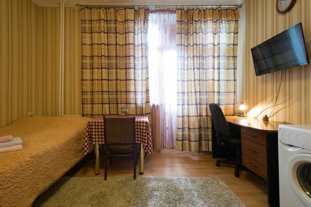 Nadezhda Apartments On Kabanbay Batyr 122 Алма Ата Екстериор снимка