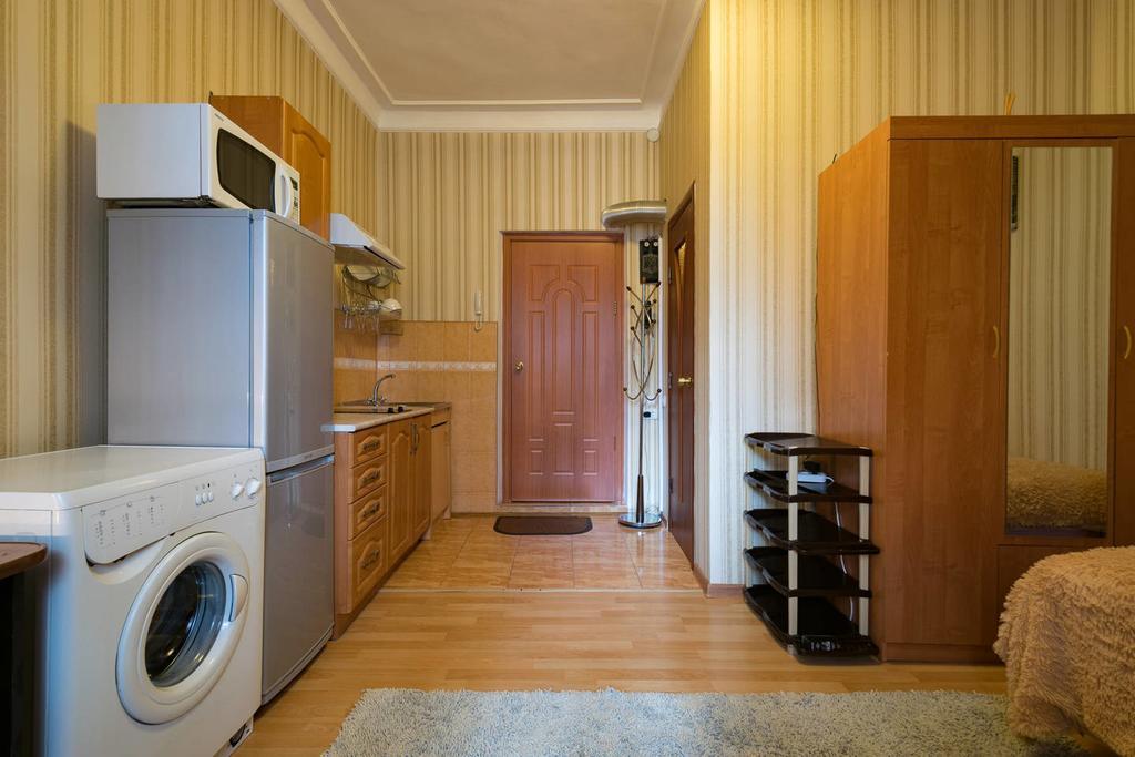 Nadezhda Apartments On Kabanbay Batyr 122 Алма Ата Екстериор снимка
